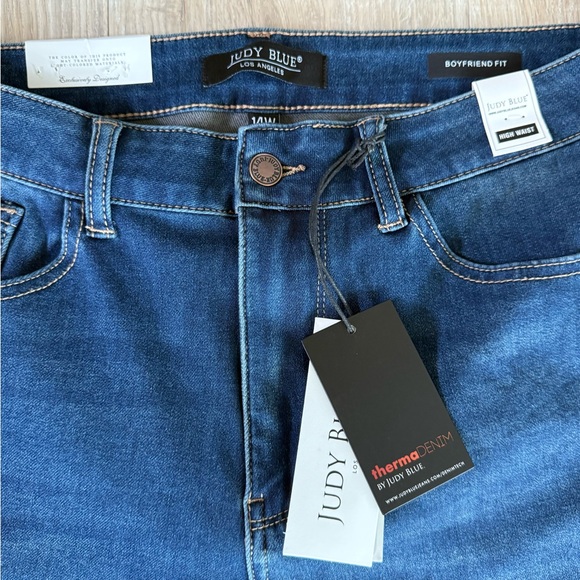 Judy Blue Dark Wash Straight Jeans - Picture 3 of 3